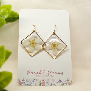 Small Gold Square Earrings With White Flowers